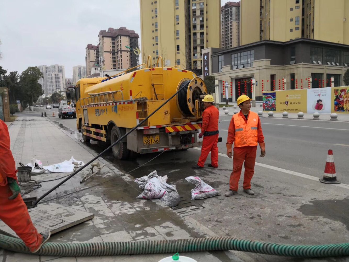 新村镇排污管道清淤-管道清洗